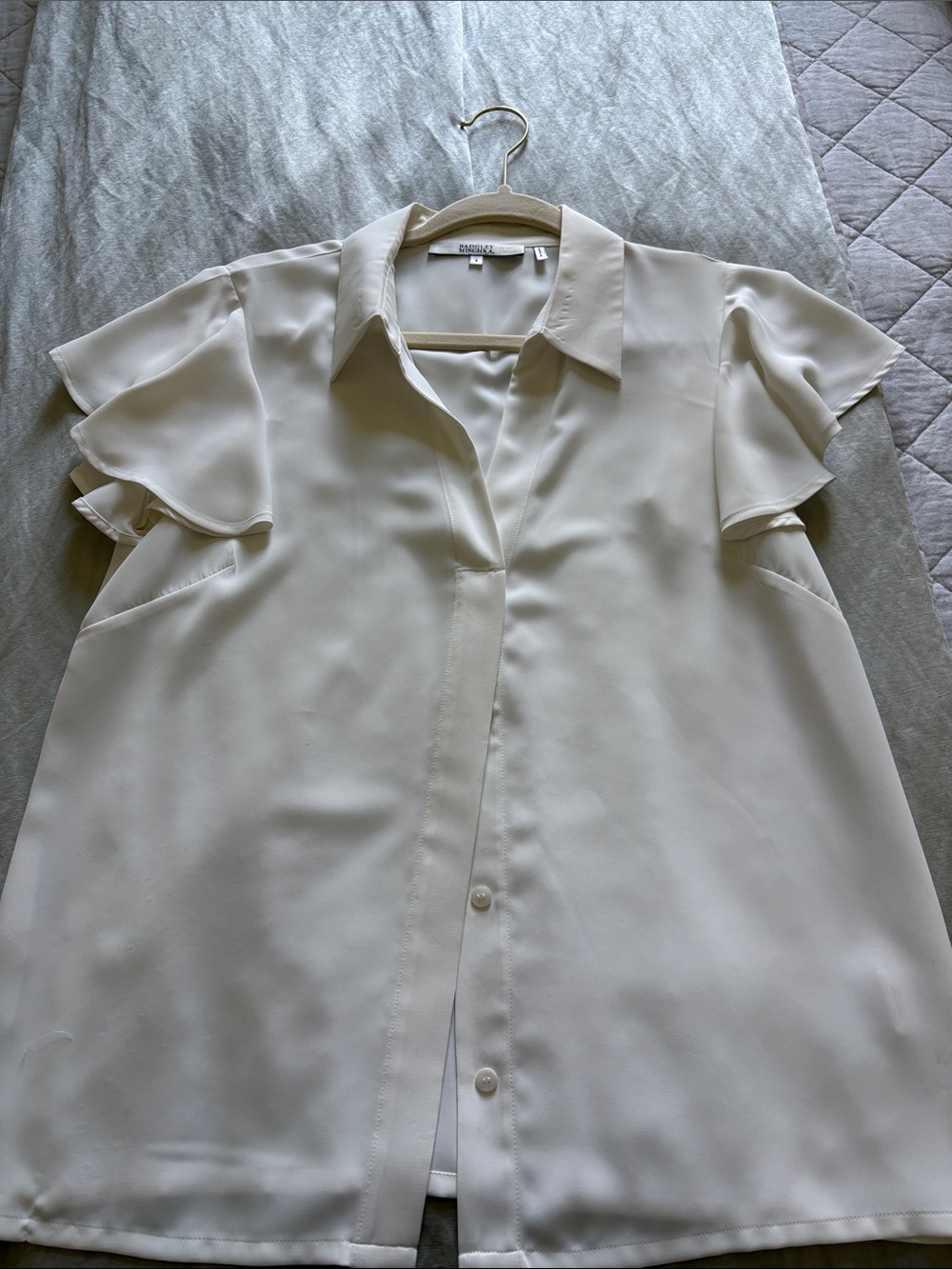 Badgley Mischka Ivory Ruffle-Sleeve Collared Blouse